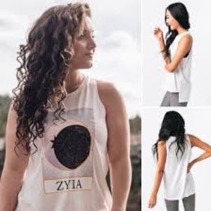 ZYIA 2 moons tank- NWOT